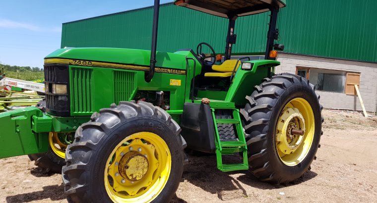 Tractor John Deere 7400