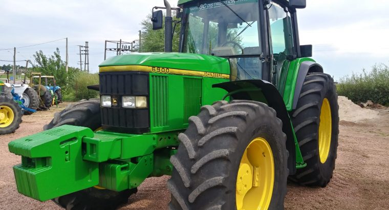 Tractor Jonh Deere 6900