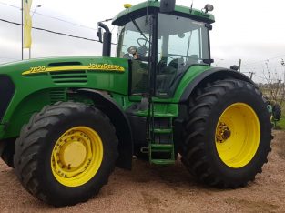 Tractor John Deere 7820