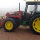 John Deere 2250 con pala Frontal Mailleux