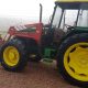 John Deere 2250 con pala Frontal Mailleux