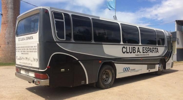 Omnibus Mercedes Benz 303 año 1988