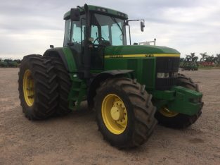 TRACTOR JOHN DEERE 7810