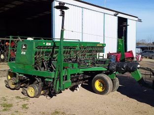 SEMBRADORA JOHN DEERE 750 VENDIDO