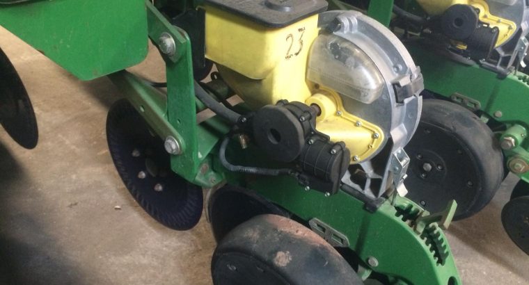 PLANTADORA JOHN DEERE 1790