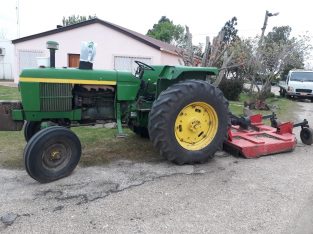 Tractor John Deere 2730