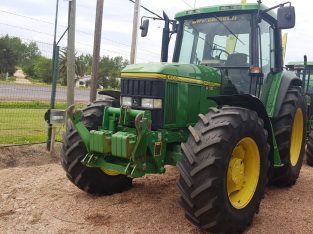 Tractor John Deere 6900