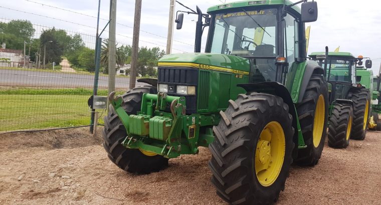 Tractor John Deere 6900