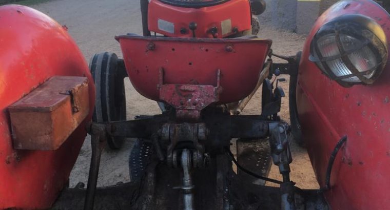 Tractor Massey Ferguson 35