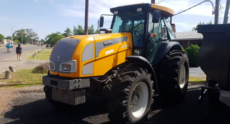 VENDIDO Tractor Valtra MB 110 VENDIDO