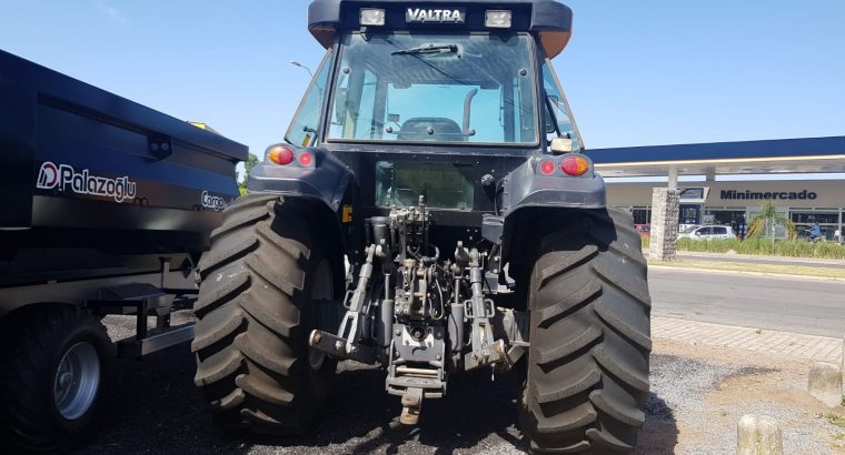 VENDIDO Tractor Valtra MB 110 VENDIDO