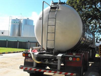 Indulacsa otorgó bonificación por litro de leche remitido en Marzo