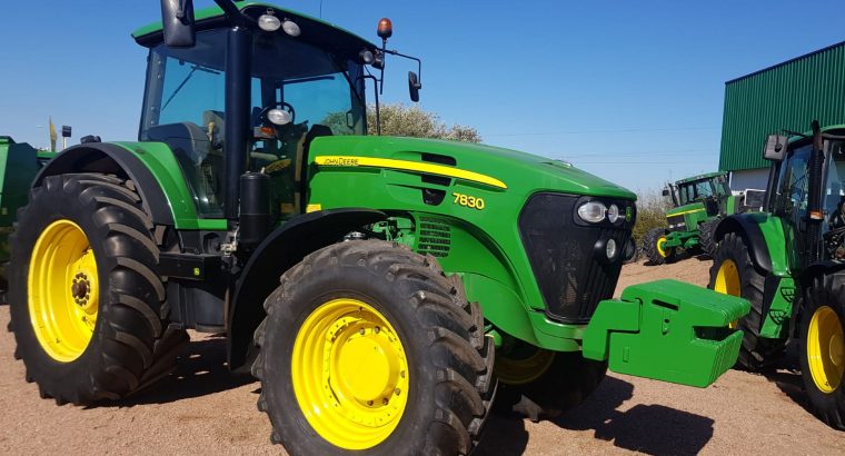 Tractor John Deere 7830