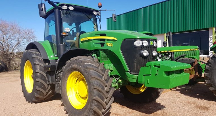 Tractor John Deere 7830