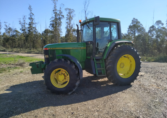 Tractor John Deere 6800