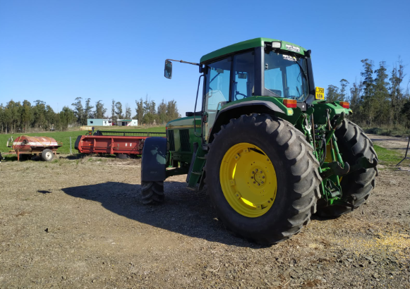 Tractor John Deere 6800