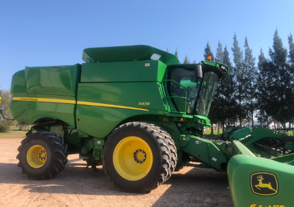 Cosechadora John Deere S670