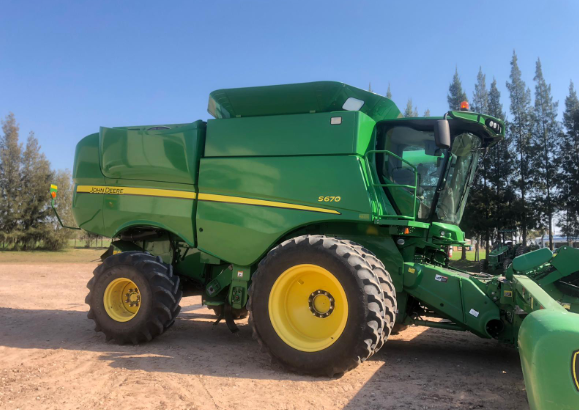 Cosechadora John Deere S670