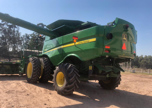 Cosechadora John Deere S670