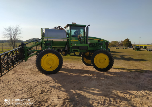 Pulverizador JOHN DEERE MODELO 4730