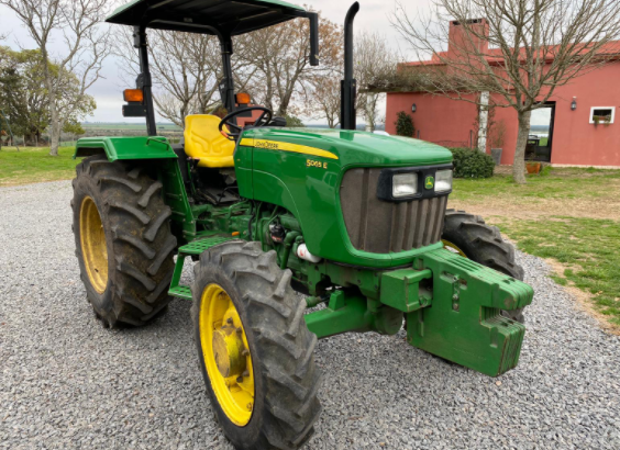 John Deere 5065