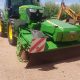 Tractor John Deere con segadora frontal