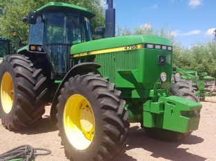 Tractor John Deere 4755