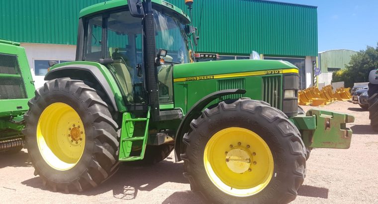 Tractor John Deere 6910