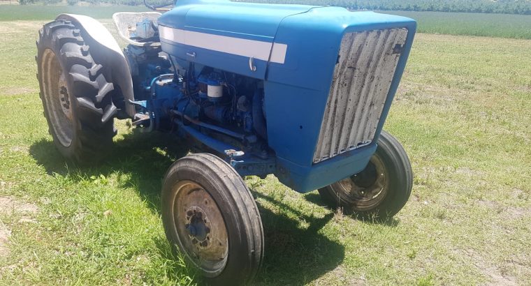 Tractor Ford