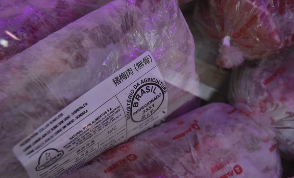 Importaciones de carne por debajo de un año atrás