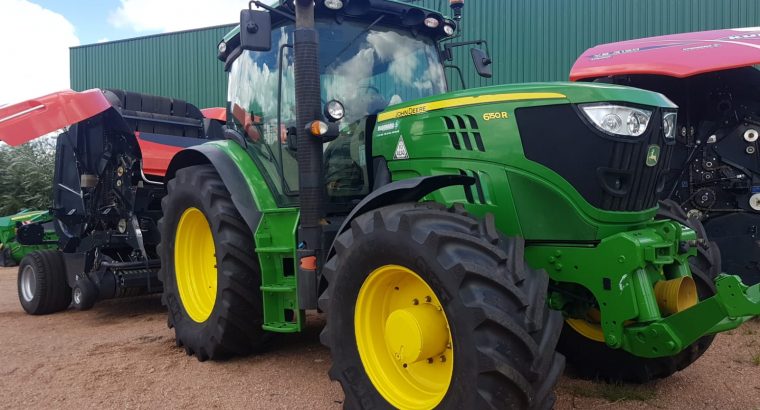 Tractor John Deere 650 R