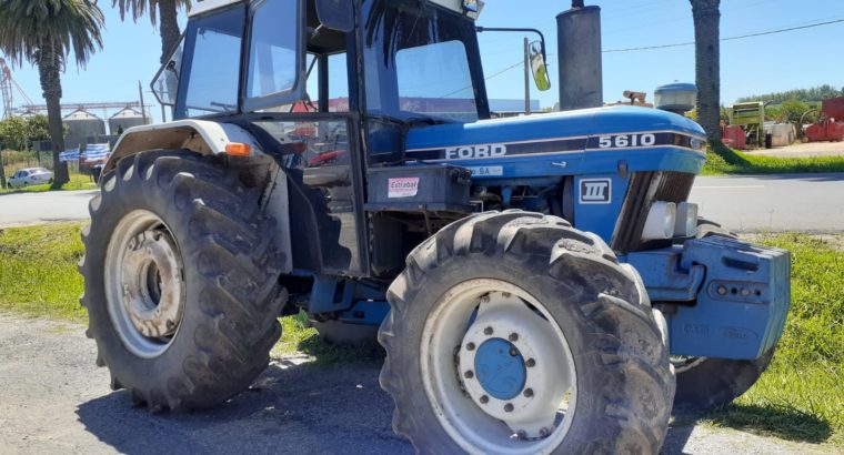 Tractor Ford 5610