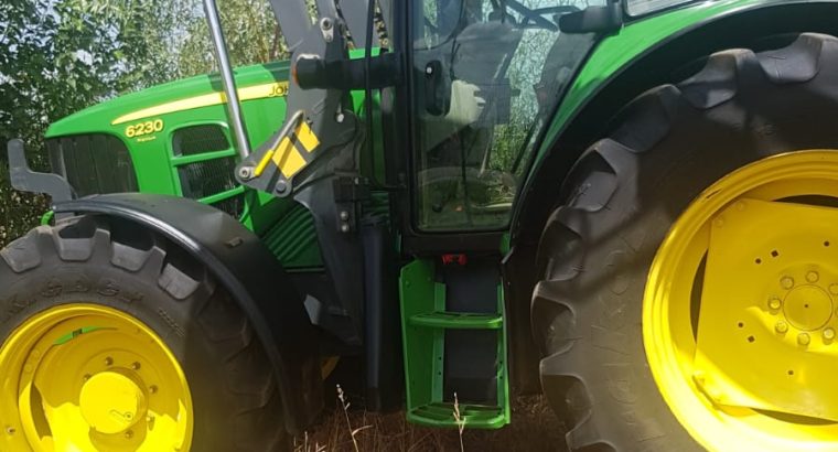 VENDIDO Tractor John Deere 6230 con Pala Frontal VENDIDO