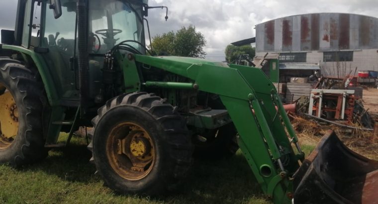 Tractor John Deere 6410 por partes