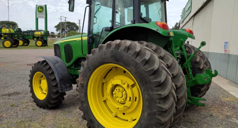 Tractor JOHN DEERE 7515