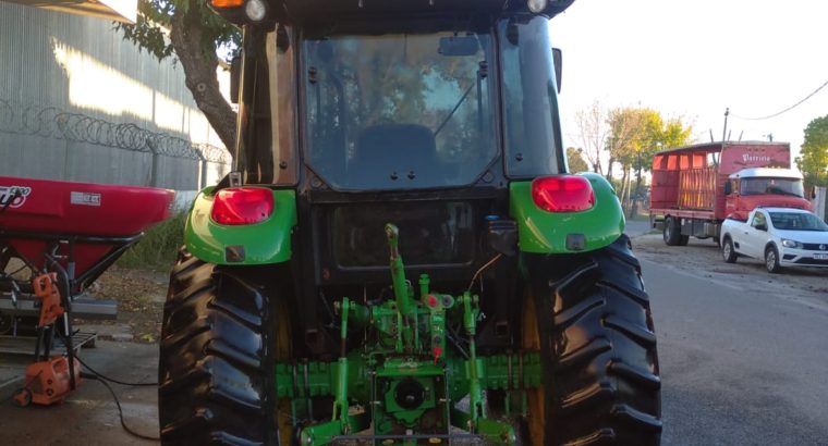 VENDIDO Tractor John Deere 5625 VENDIDO