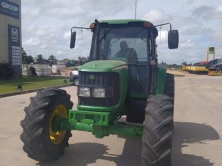 Tractor John Deere 6415