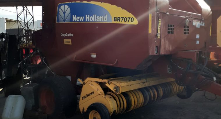 Enfardadora New Holland Br 7070