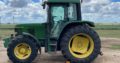 Tractor John Deere 6310