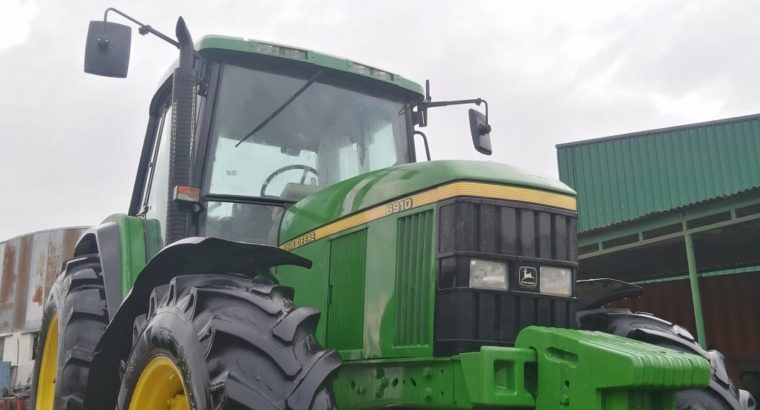 Tractor John Deere 6910