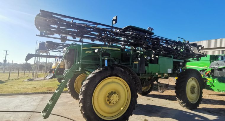 Pulverizador John Deere 4730