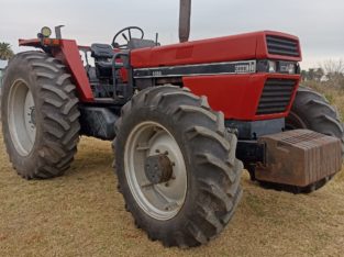 Tractor Case 1056