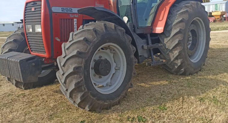 Tractor Massey Ferguson 292