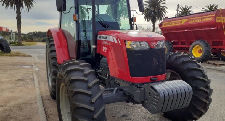 Tractor Massey Ferguson 4290