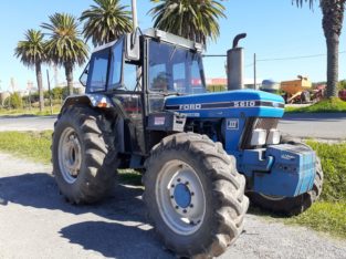 Tractor Ford 5610