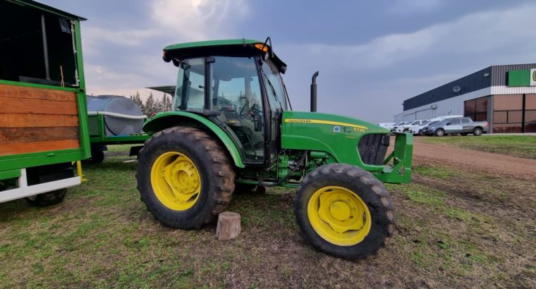 Tractor John Deere 5725