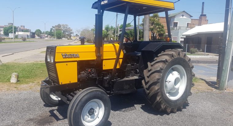 VENDIDO Tractor Valtra 685 VENDIDO