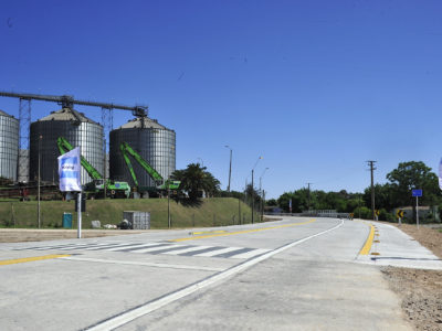 Inauguración de obras de pavimentación en acceso al Puerto de Nueva Palmira