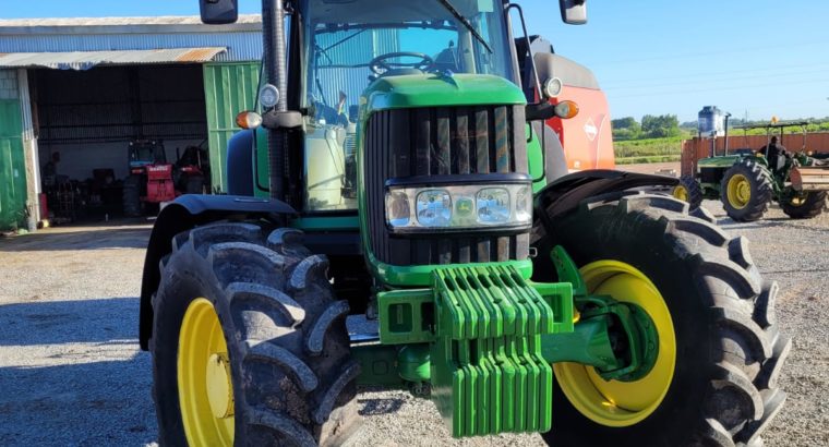 Tractor John Deere 6630 premium