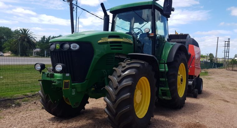 Tractor John Deere 7720